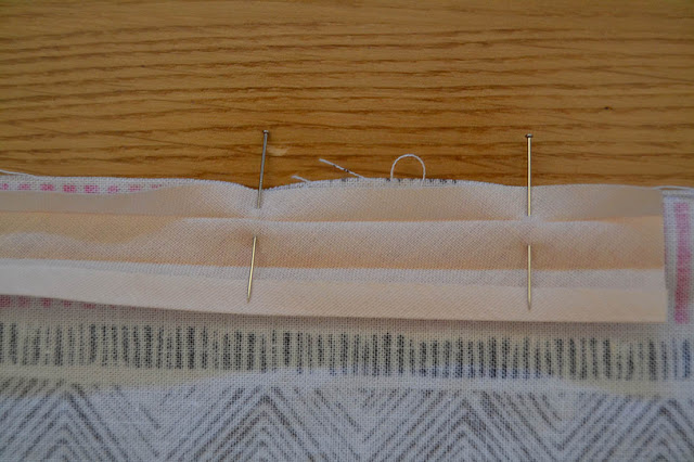 How-sew-bias-binding-Xerea-neckline-2